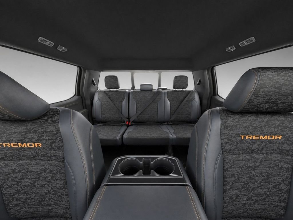 New 2026 Antimatter Blue Metallic Ford Tremor® image 12