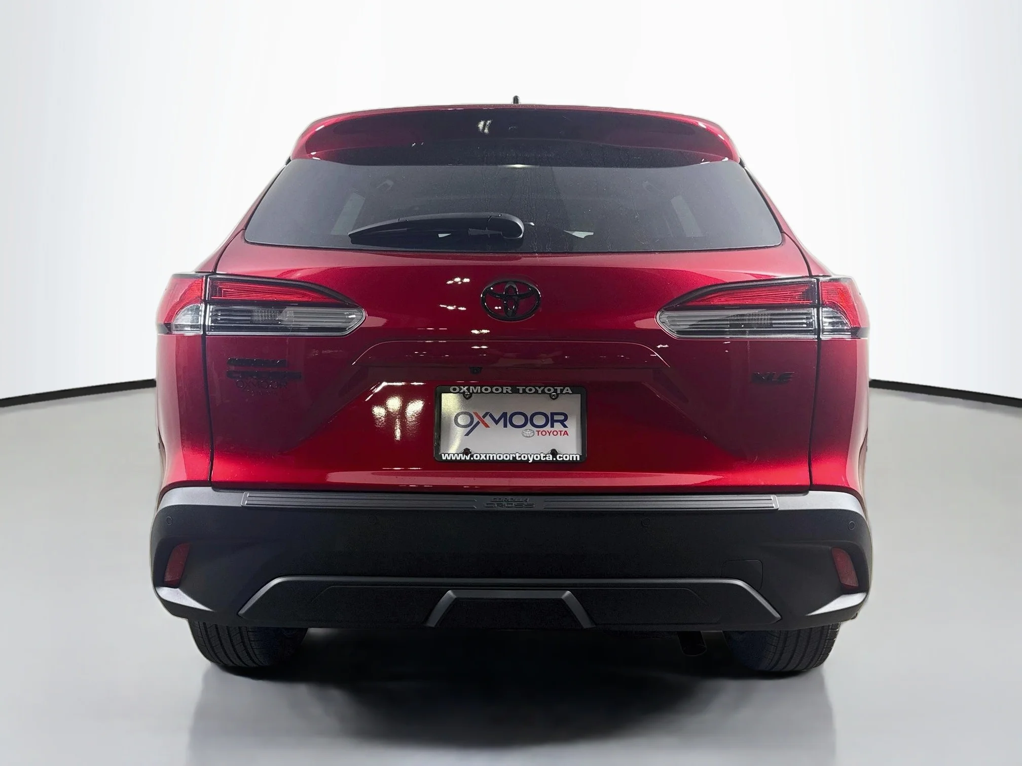 New 2026 Soul Red Crystal Toyota XLE image 8