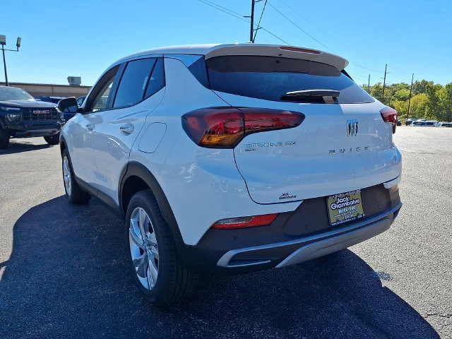 New 2026 Summit White Buick Preferred image 4