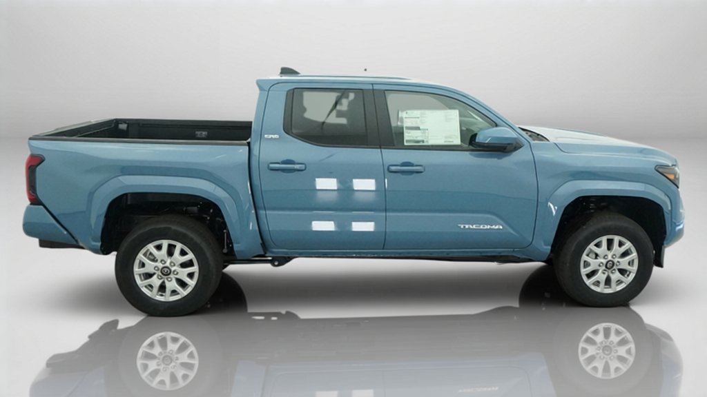New 2026 Heritage Blue Toyota SR5 image 37