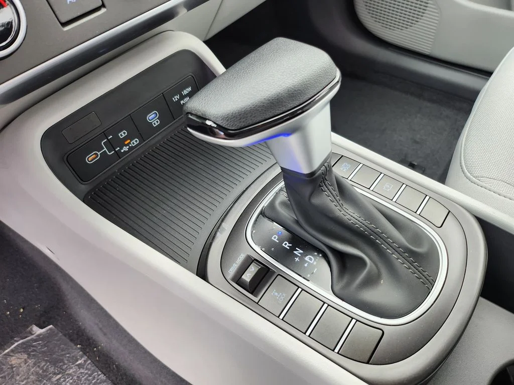 New 2026 Gray Hyundai SE image 26