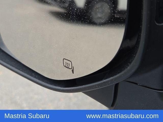 Used 2025 Ice Silver Metallic Subaru Premium image 15