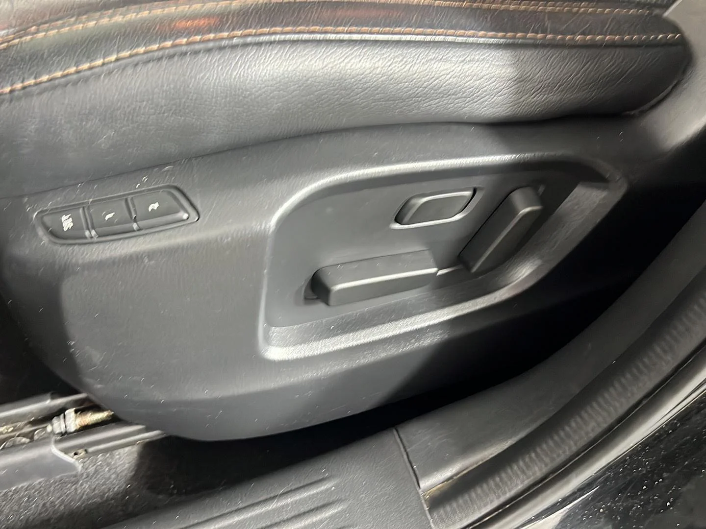 Used 2019 Jet Black Mica Mazda Grand Touring image 7