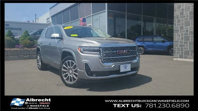 2023 GMC Acadia Denali AWD's photo