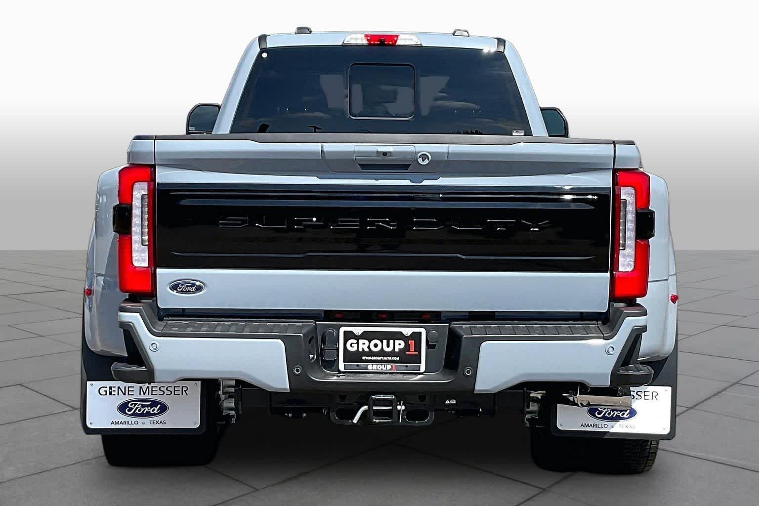 New 2026 Glacier Gray Metallic Tri-Coat Ford F-450® Platinum® image 4
