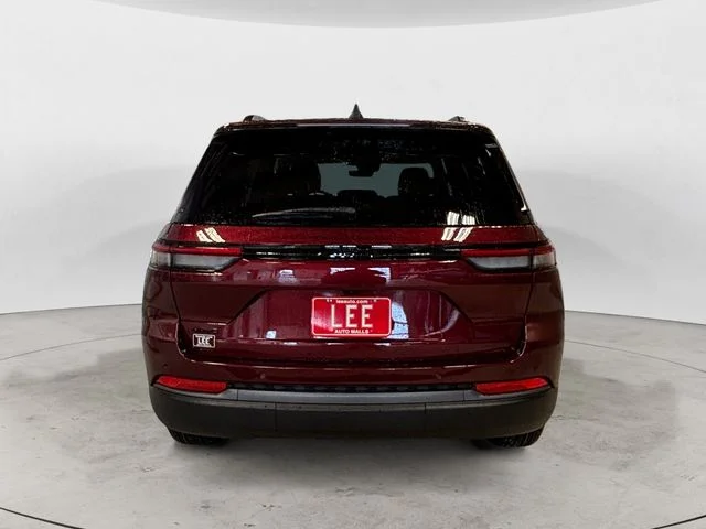 New 2026 Red Jeep Altitude image 5