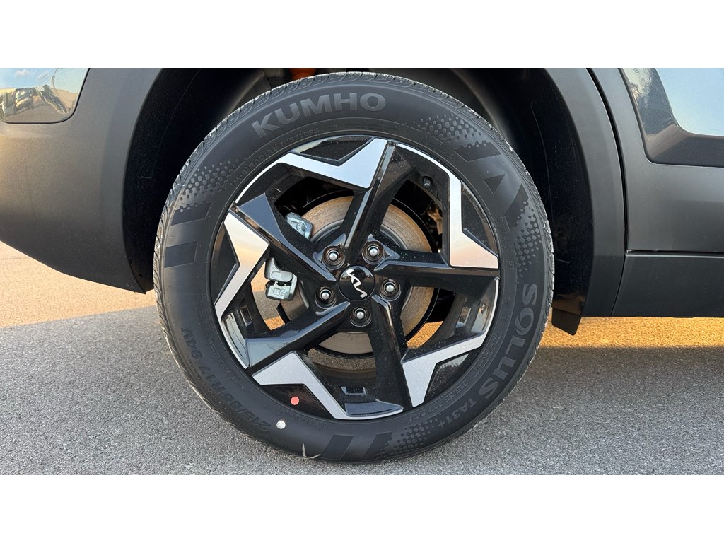 New 2026 Gravity Gray Kia S image 29