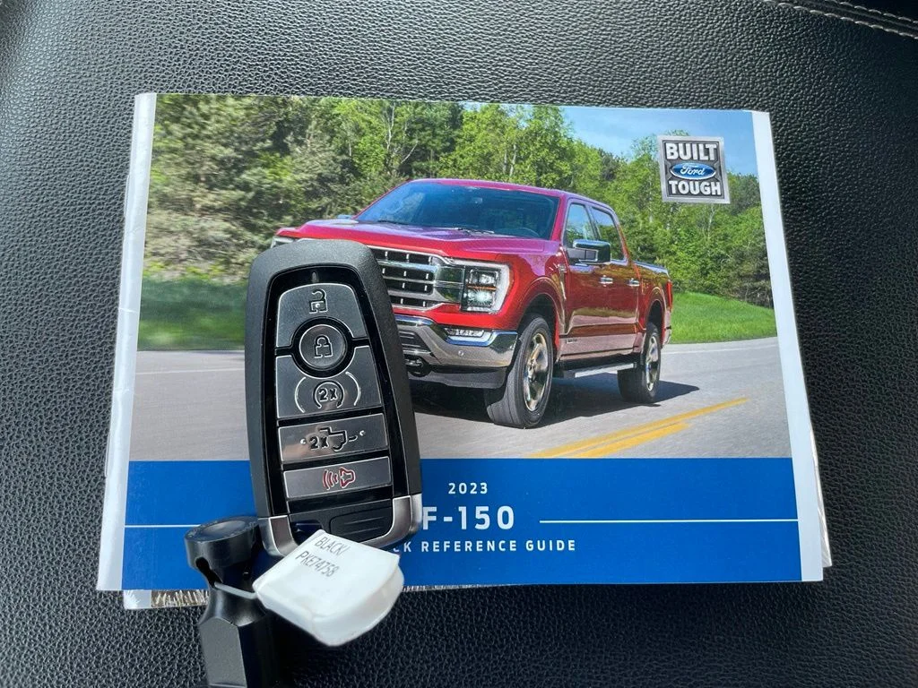 Used 2023 Black Ford XLT image 41