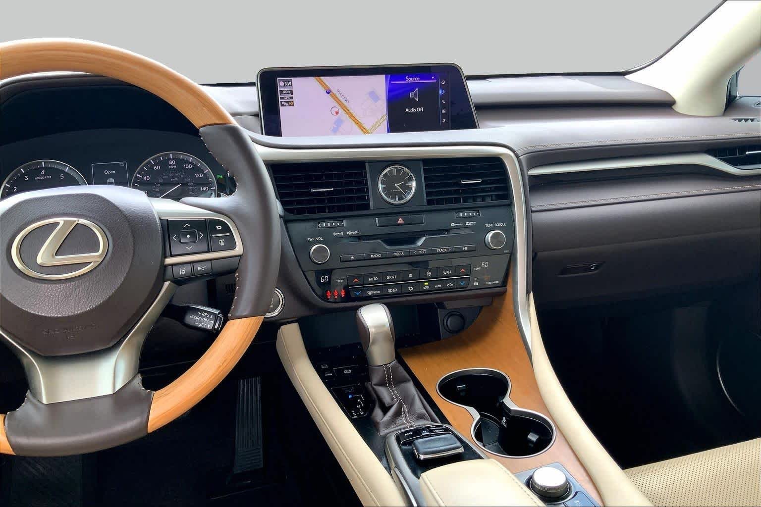Used 2017 Atomic Silver Lexus  image 7