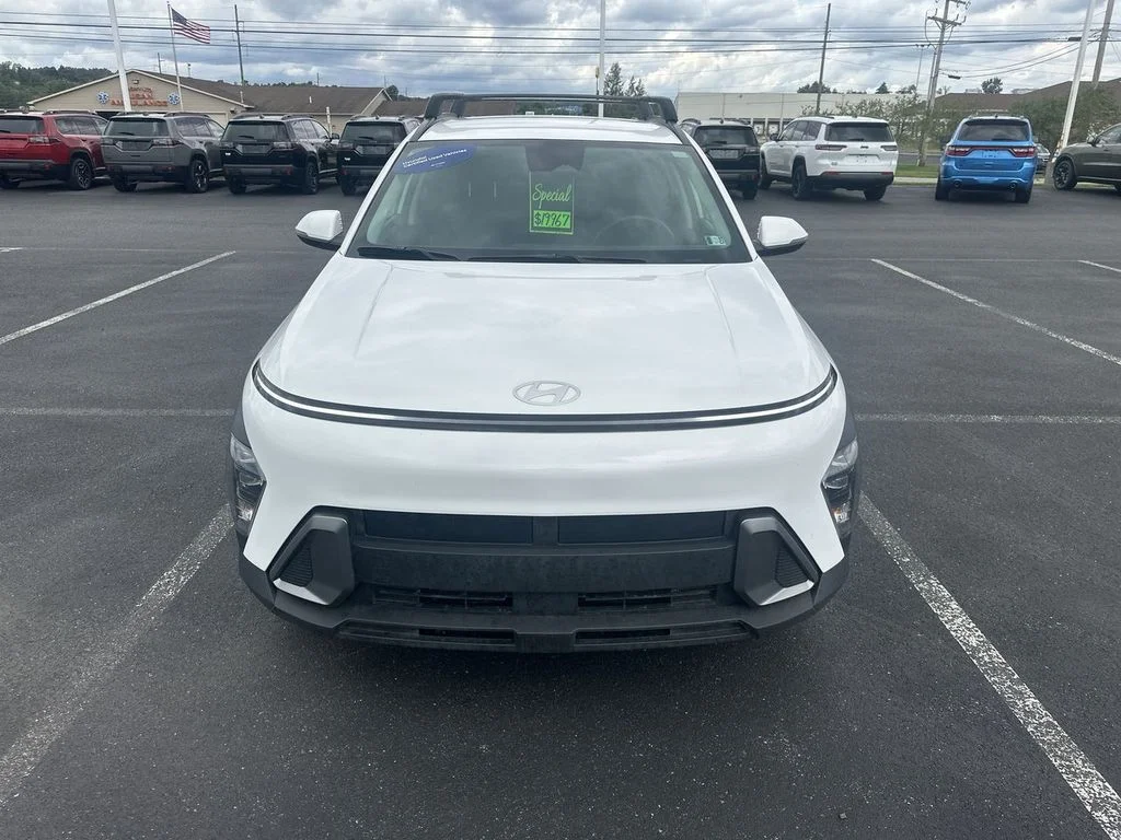 Certified Used 2024 White Hyundai SEL image 3