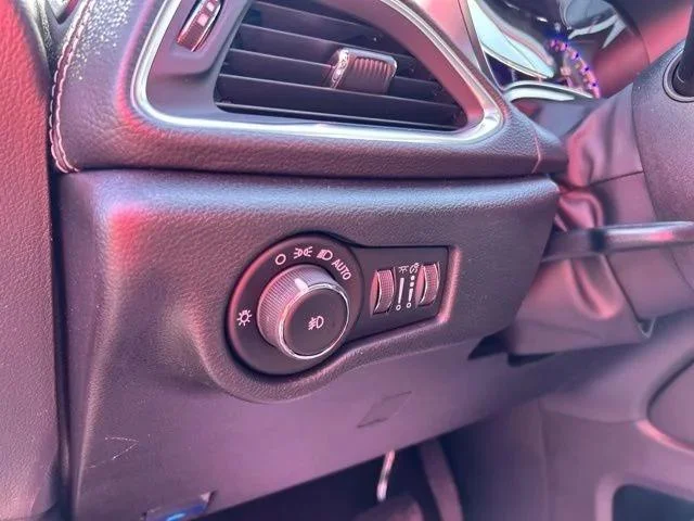 2026 Chrysler Pacifica Limited - Photo 36