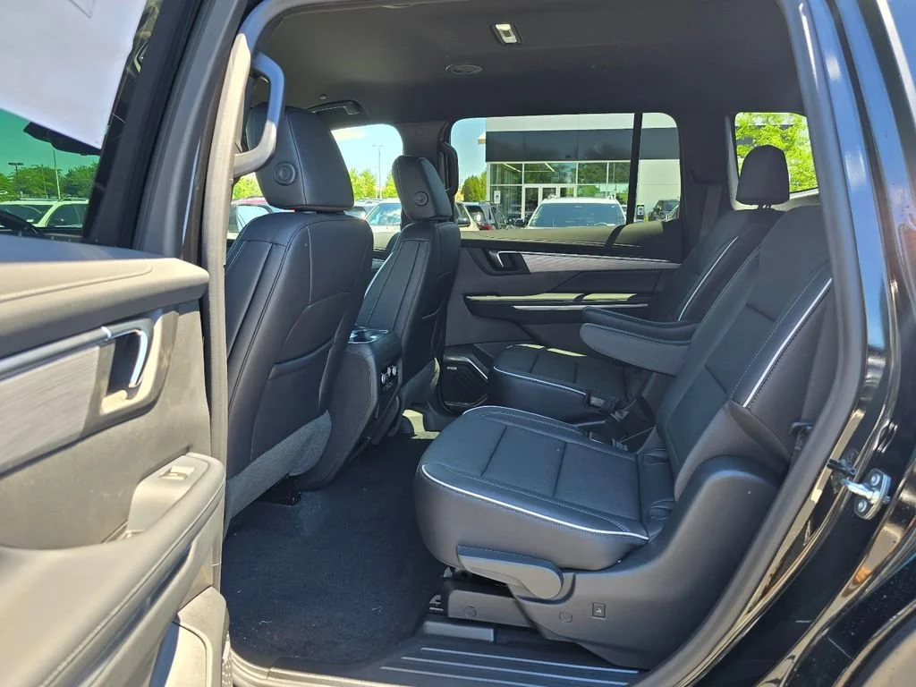 2026 Buick Enclave Preferred - Photo 24