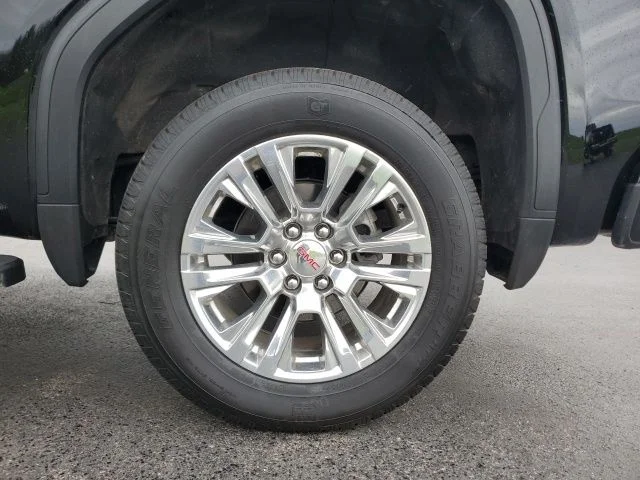 Used 2025 Black GMC Denali image 9