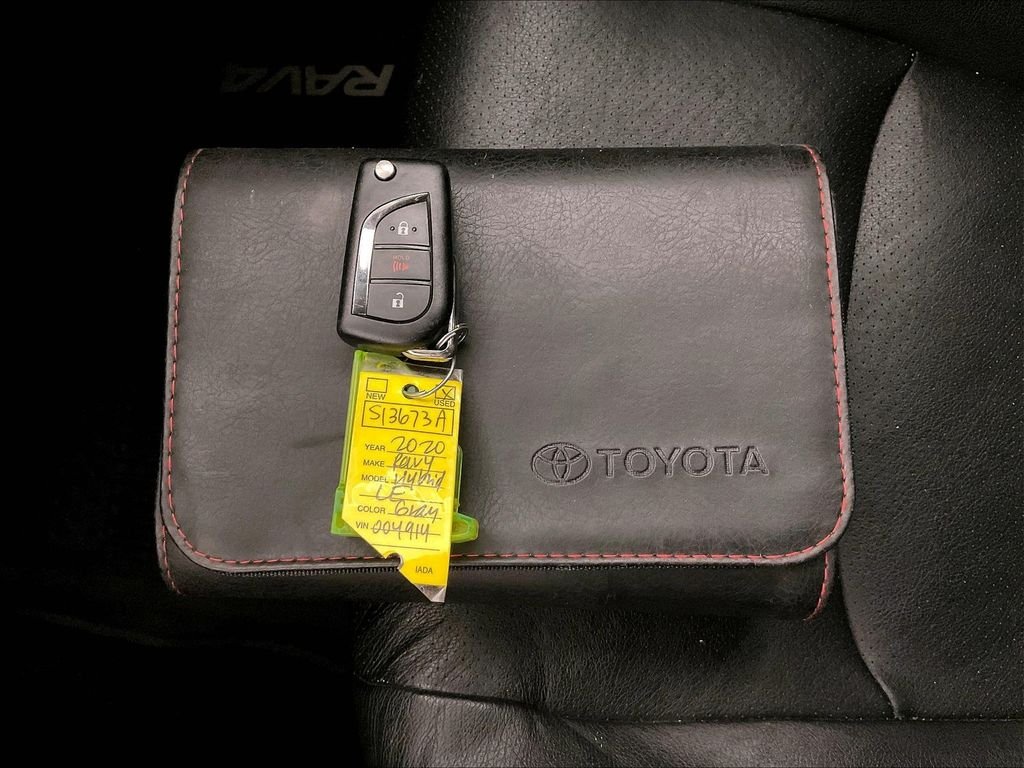 Used 2020 Gray Toyota LE image 15
