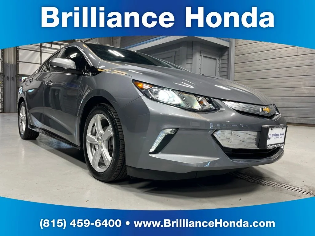 Used 2018 Steel Metallic Chevrolet LT image 1