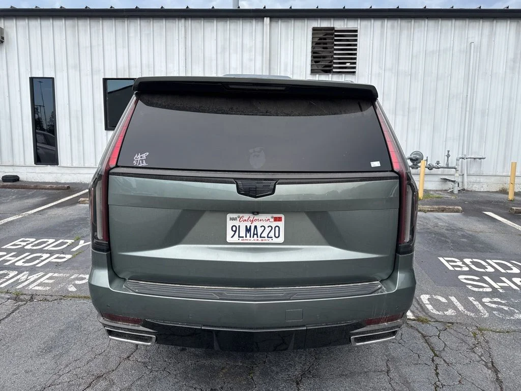 Used 2024 Green Cadillac Luxury image 5