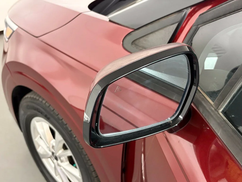 Used 2022 Red Kia LXS image 13