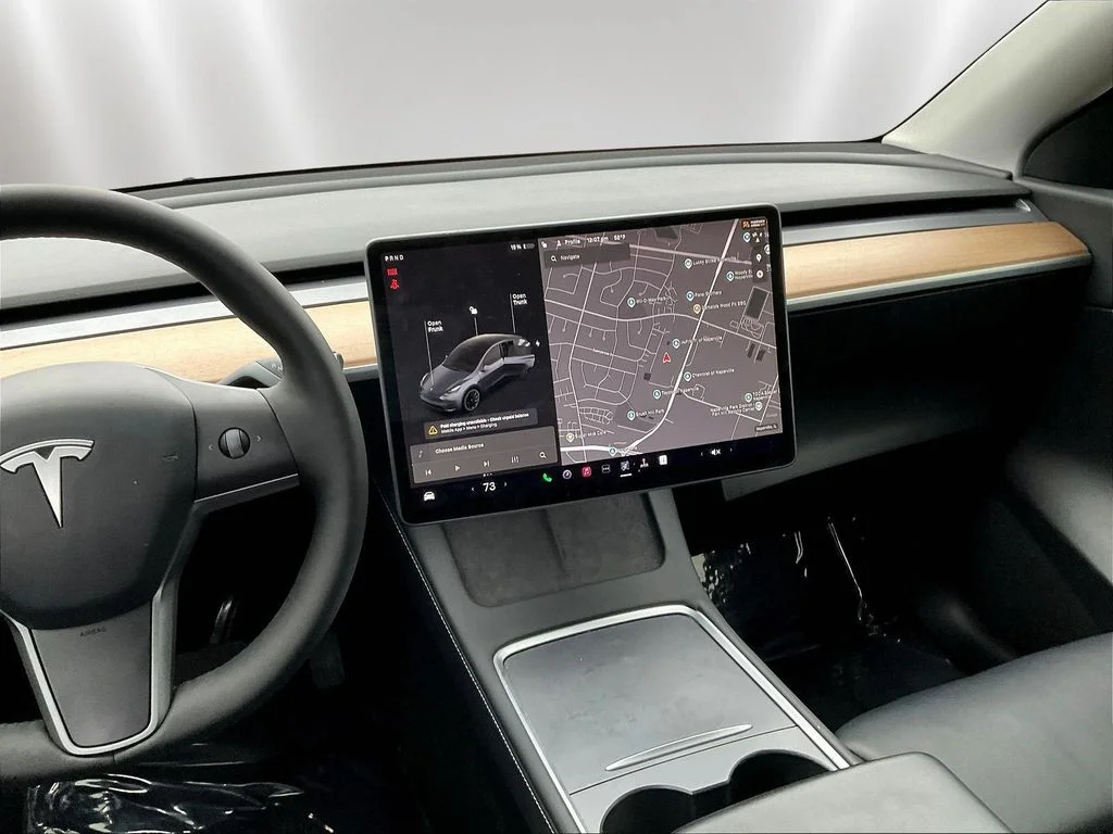 Used 2021 Green Tesla Long Range image 9
