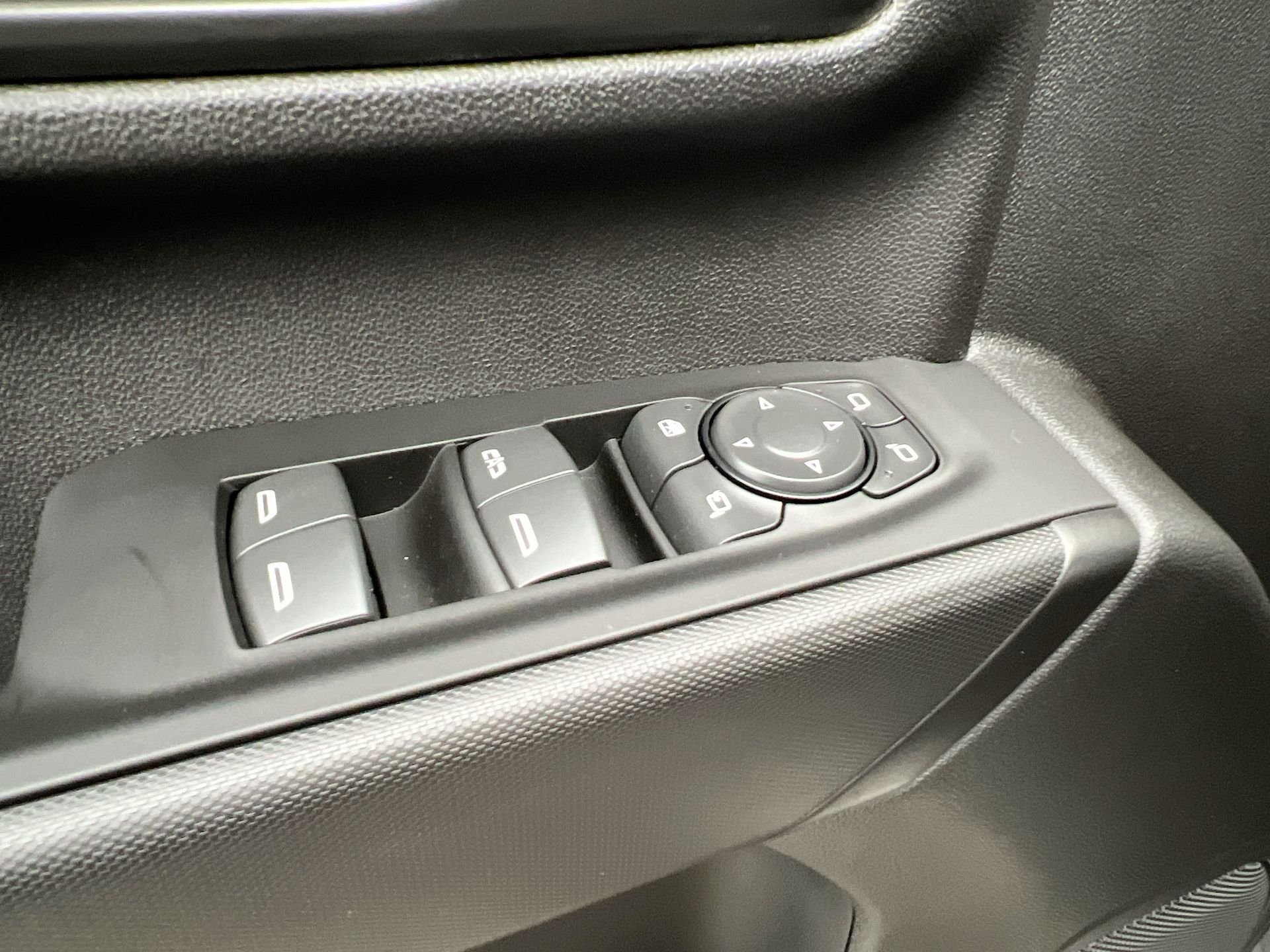 2026 Chevrolet Silverado 2500 HD Custom - Photo 65