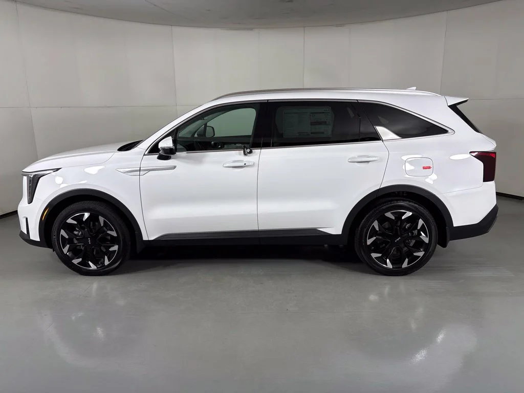 New 2026 Glacial White Pearl Kia EX image 5