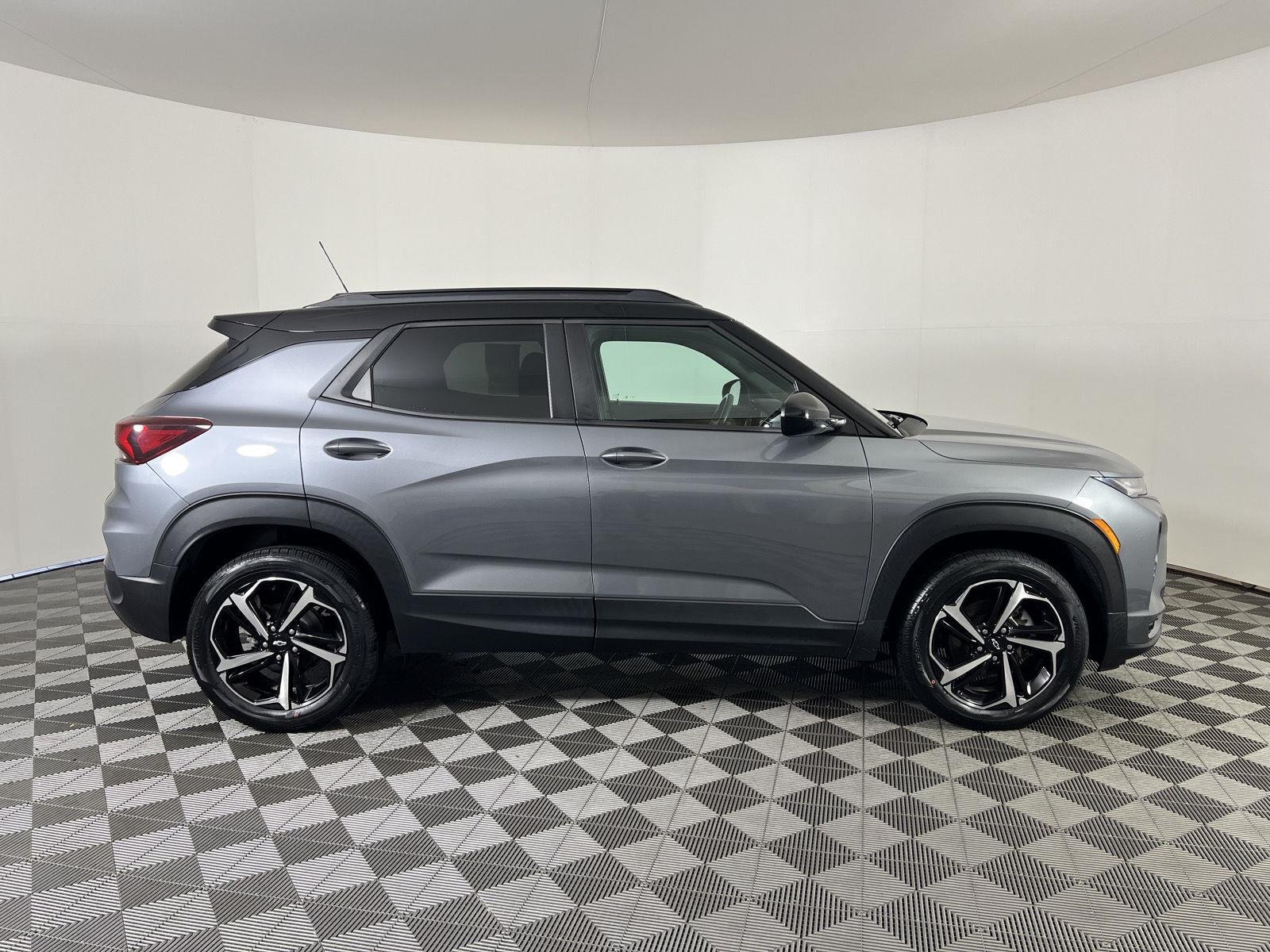 Used 2021 Satin Steel Metallic Chevrolet RS image 23