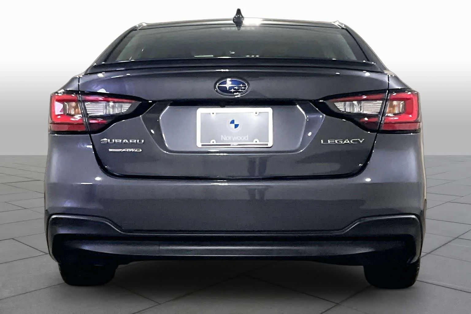 Used 2023 Magnetite Gray Metallic Subaru Premium image 4
