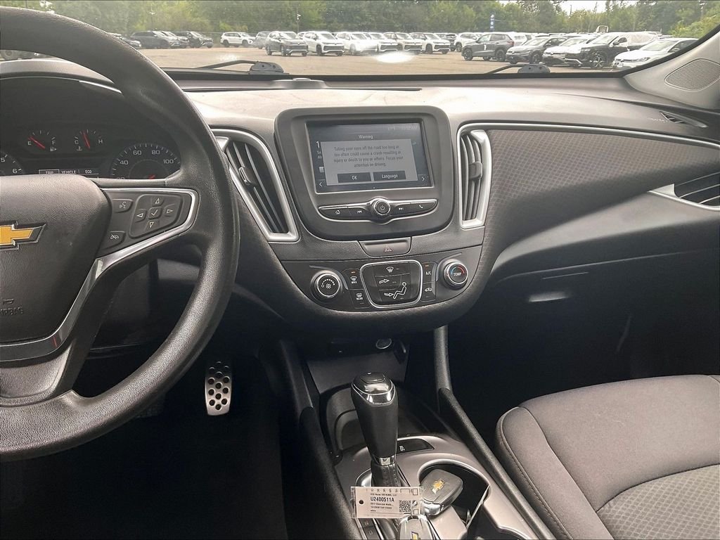 Used 2017 White Chevrolet LS image 18