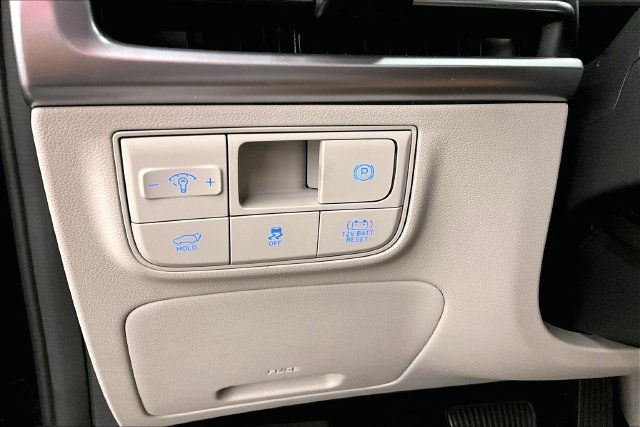 Used 2025 Deep Sea Hyundai SEL Convenience image 37