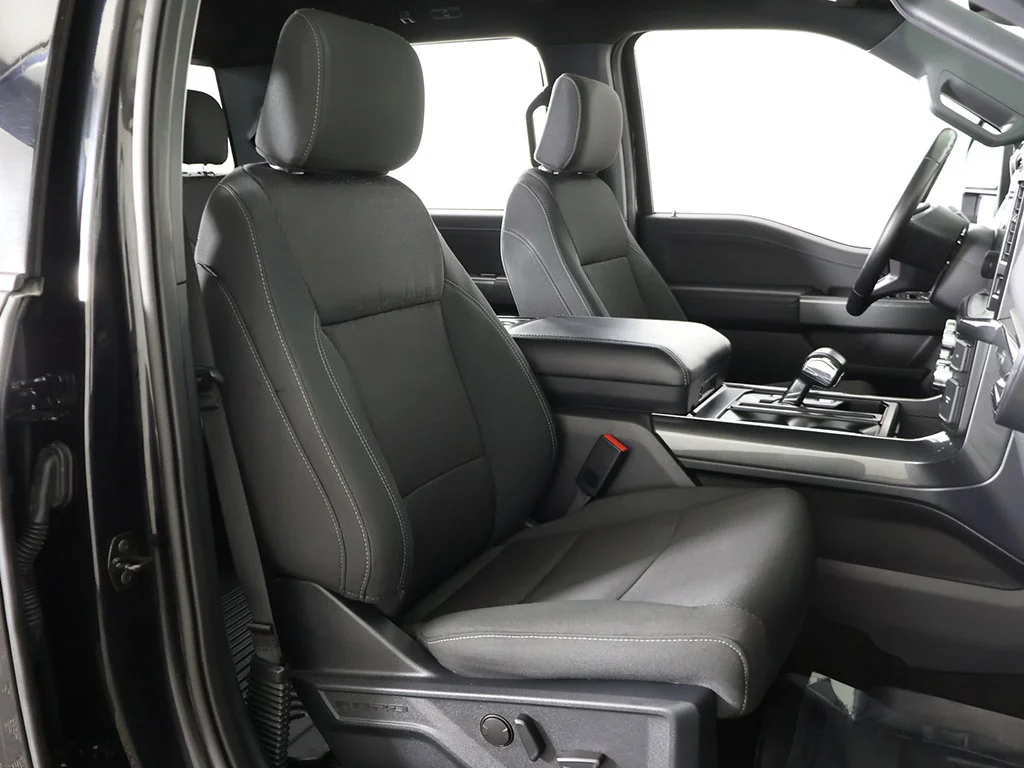 Used 2022 Agate Black Metallic Ford XLT image 33