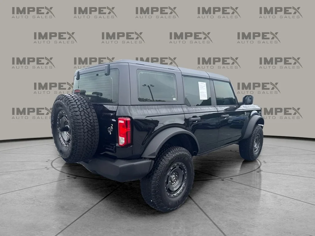 Used 2025 Black Ford Base image 3