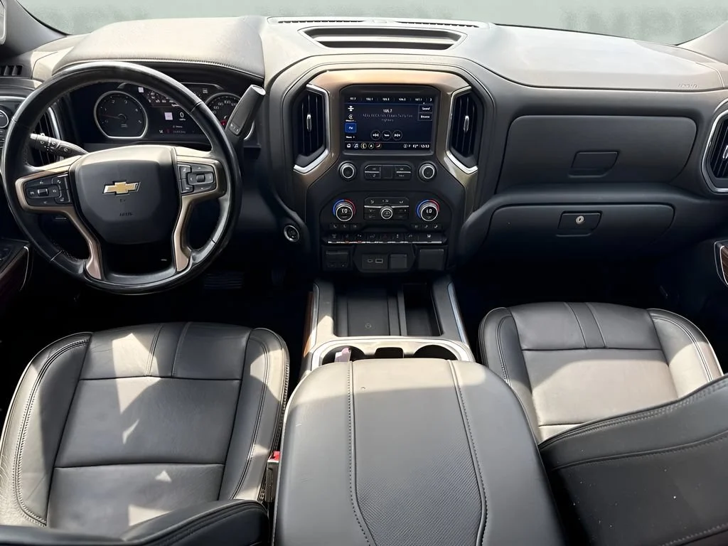 Used 2023 Black Chevrolet High Country DRW image 15