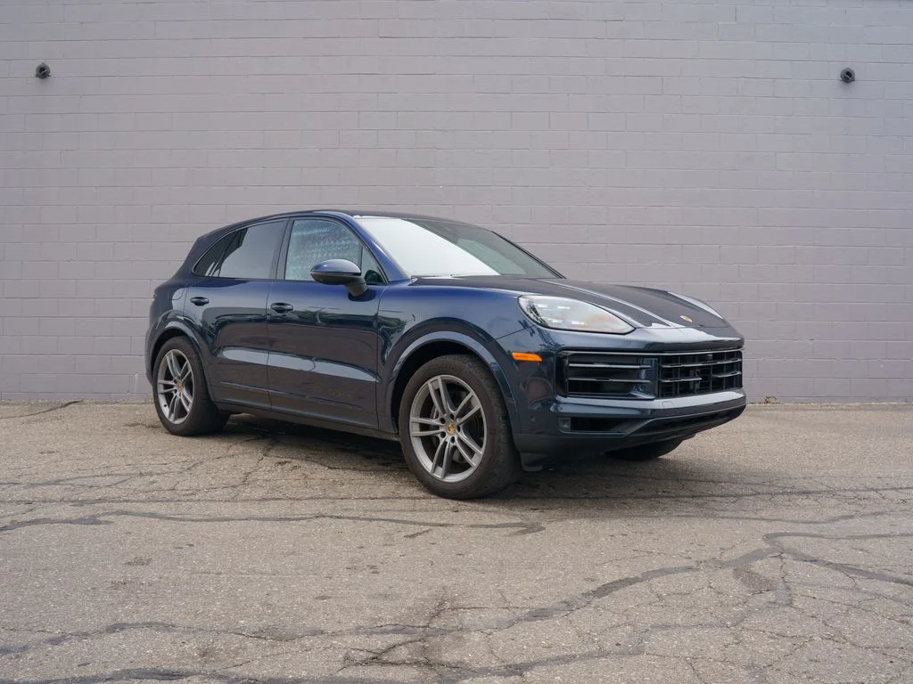 Used 2024 Blue Porsche Base image 9