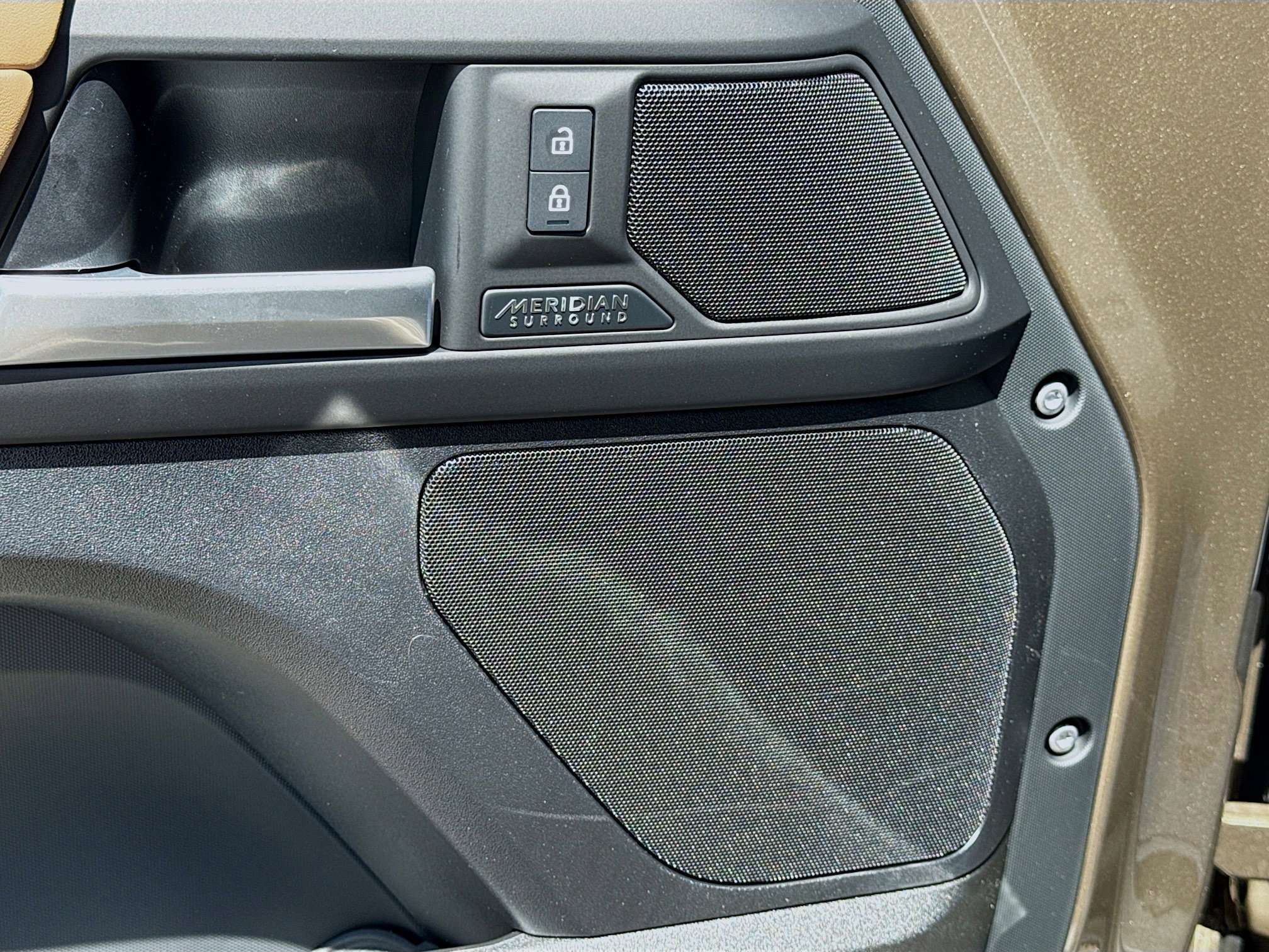 New 2026 Gondwana Stone LAND ROVER X-Dynamic SE image 24