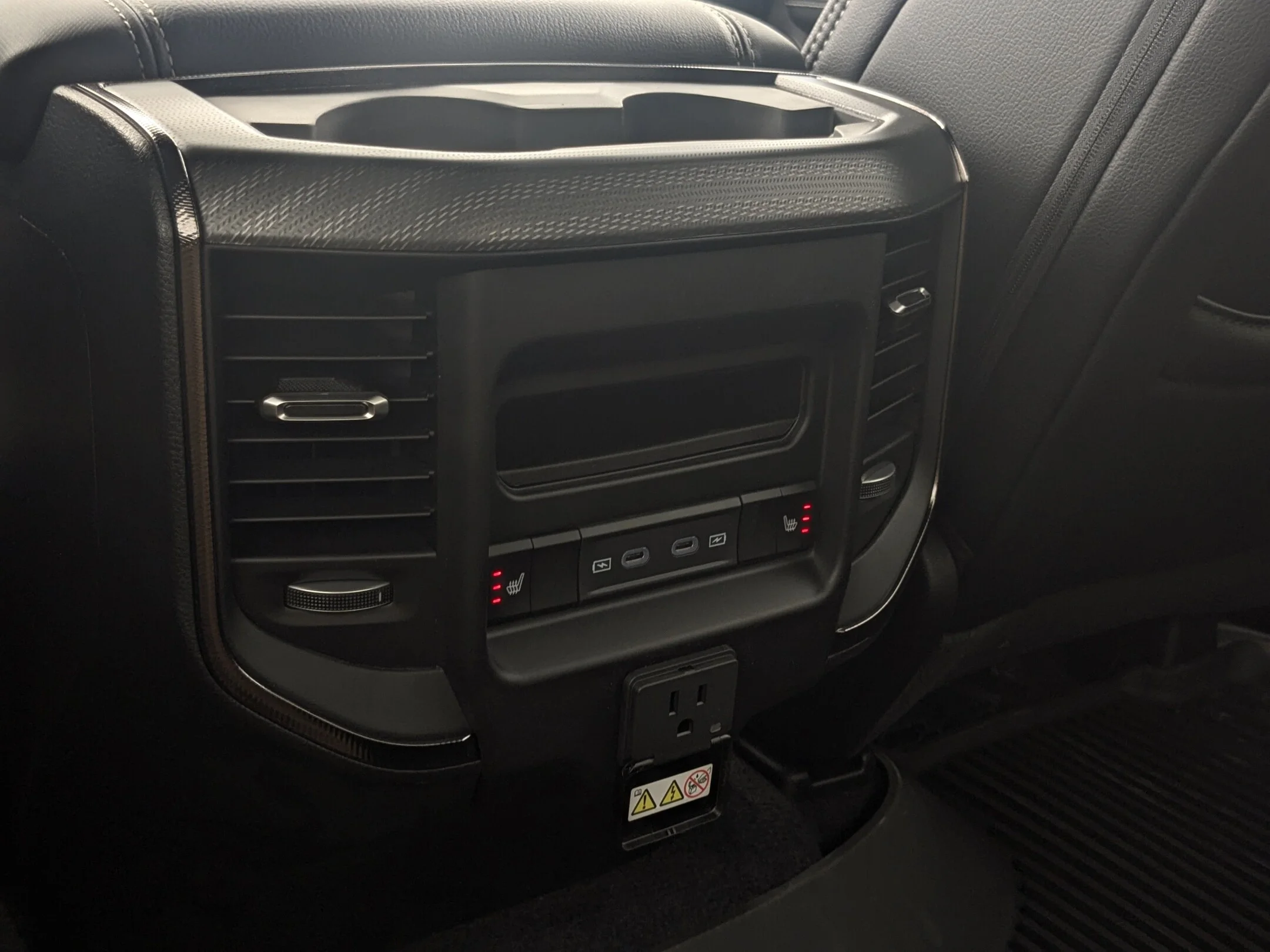 New 2026 Green RAM Rebel - - Level 2 Grp - Luxury Leather - Pano Sunroof - Harman/Kardon Audio & More! image 27