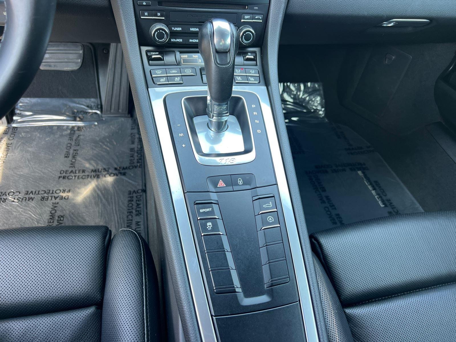 Used 2018 Rhodium Silver Metallic Porsche 718 Cayman image 24