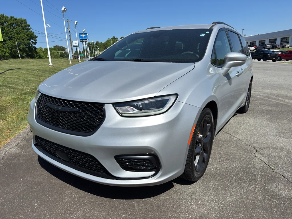 2022 Chrysler Pacifica
