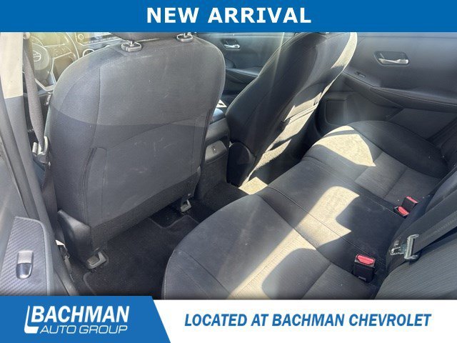 Used 2021 Black Nissan SV Xtronic CVT image 7