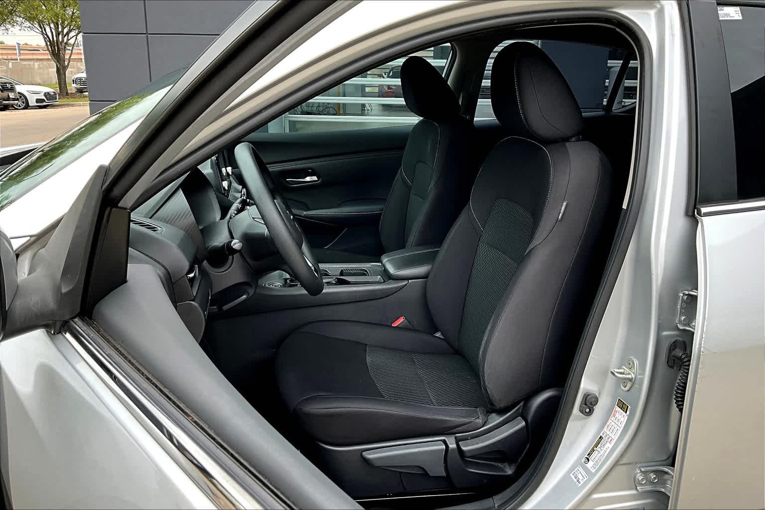 Used 2021 Brilliant Silver Metallic Nissan S image 6