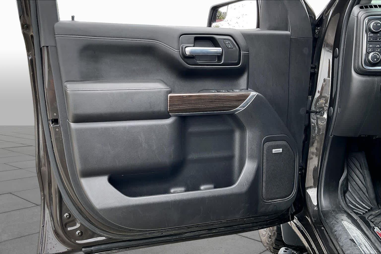Used 2021 OXFORD BROWN METALLIC Chevrolet LT Trail Boss image 20