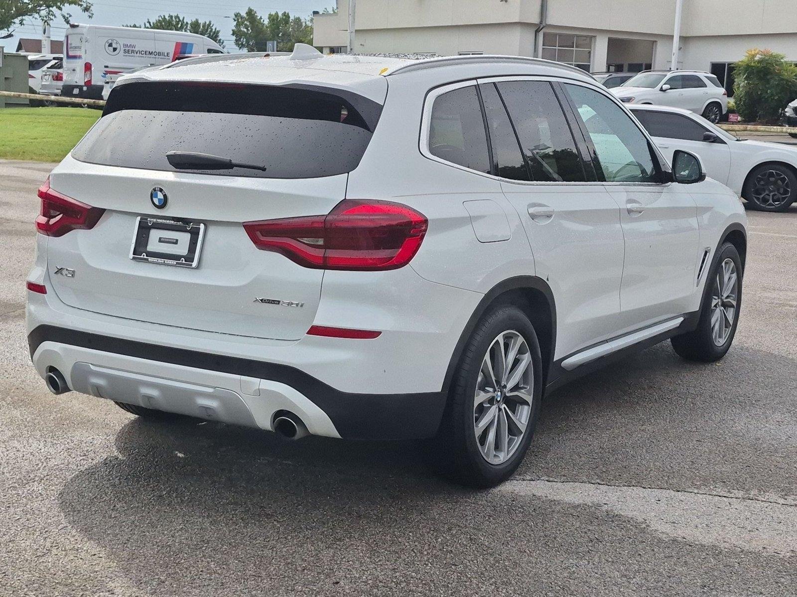 Used 2019 Mineral White Metallic BMW xDrive30i image 5