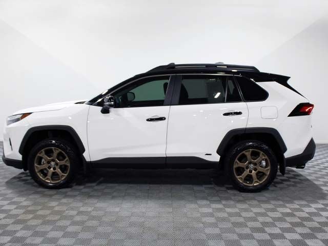 Used 2024 Wind Chill Pearl/Midnight Black Metallic Toyota Woodland Edition image 3