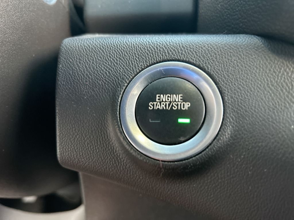 Used 2023 Red GMC SLE image 21
