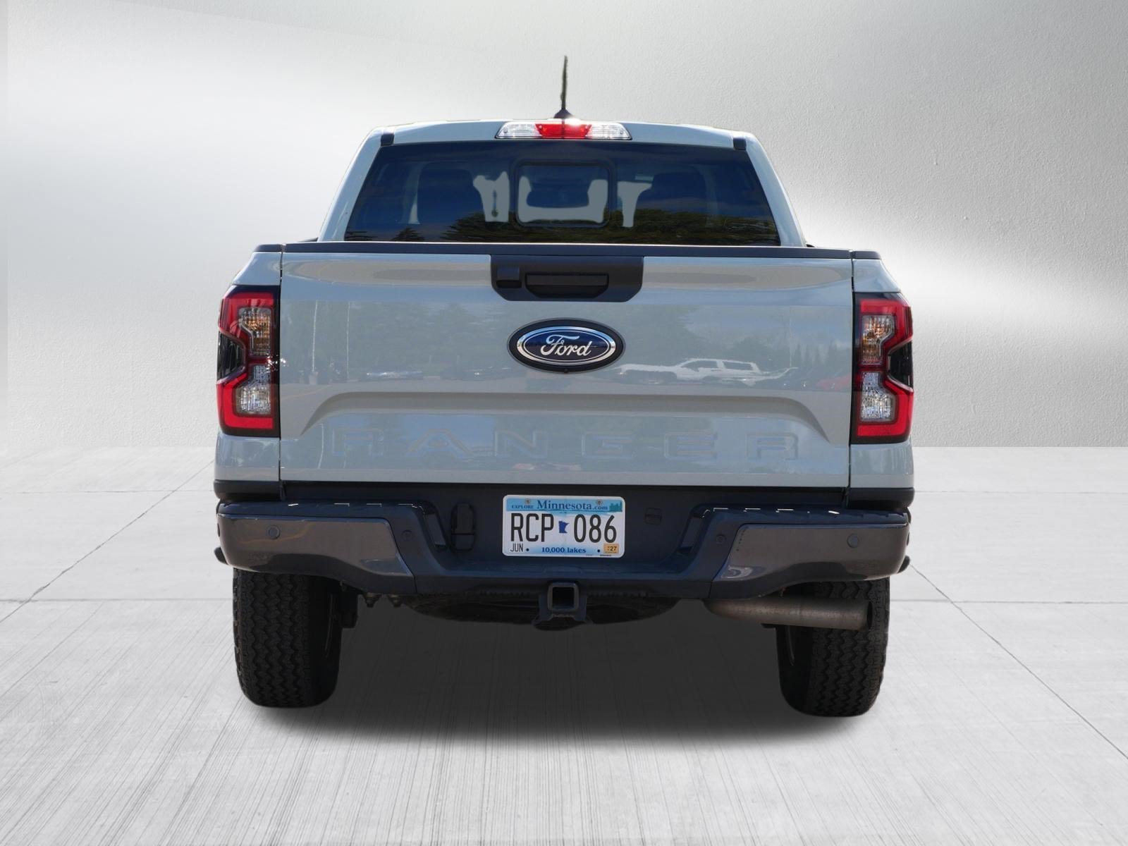 Used 2024 Cactus Grey Ford XLT image 6