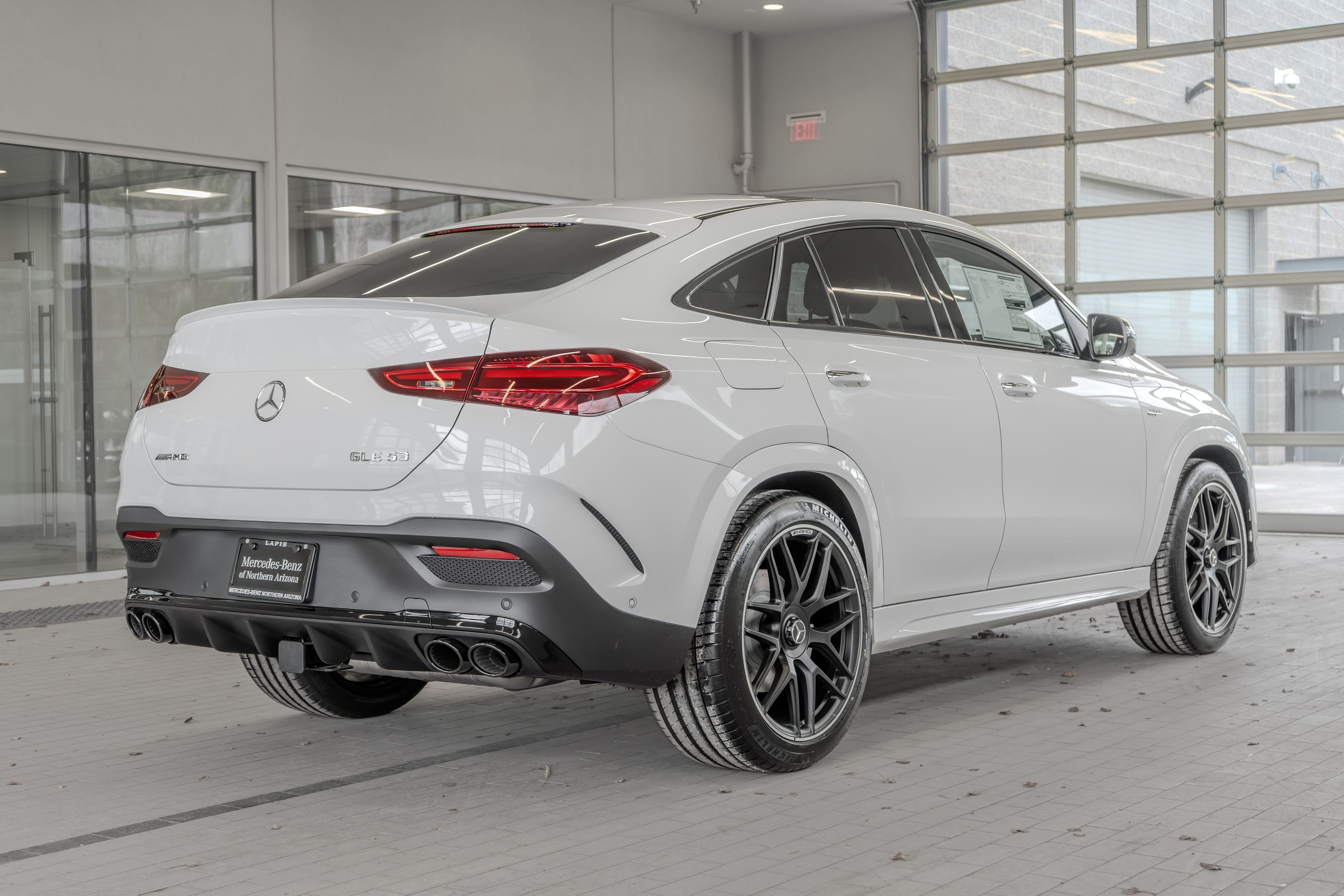 New 2026 MANUFAKTUR Moonlight White Metallic Mercedes-Benz GLE 53 AMG® image 31