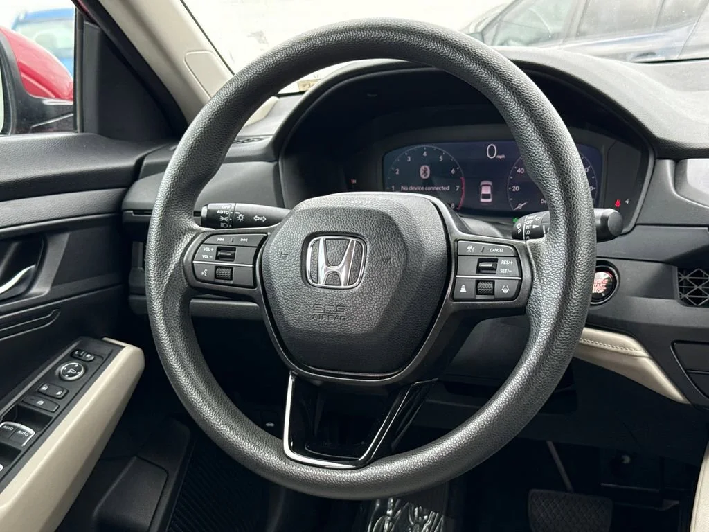 Used 2023 Red Honda LX image 19
