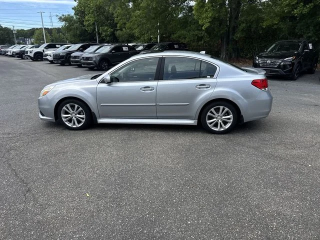 Used 2013 Silver Subaru 2.5i image 8