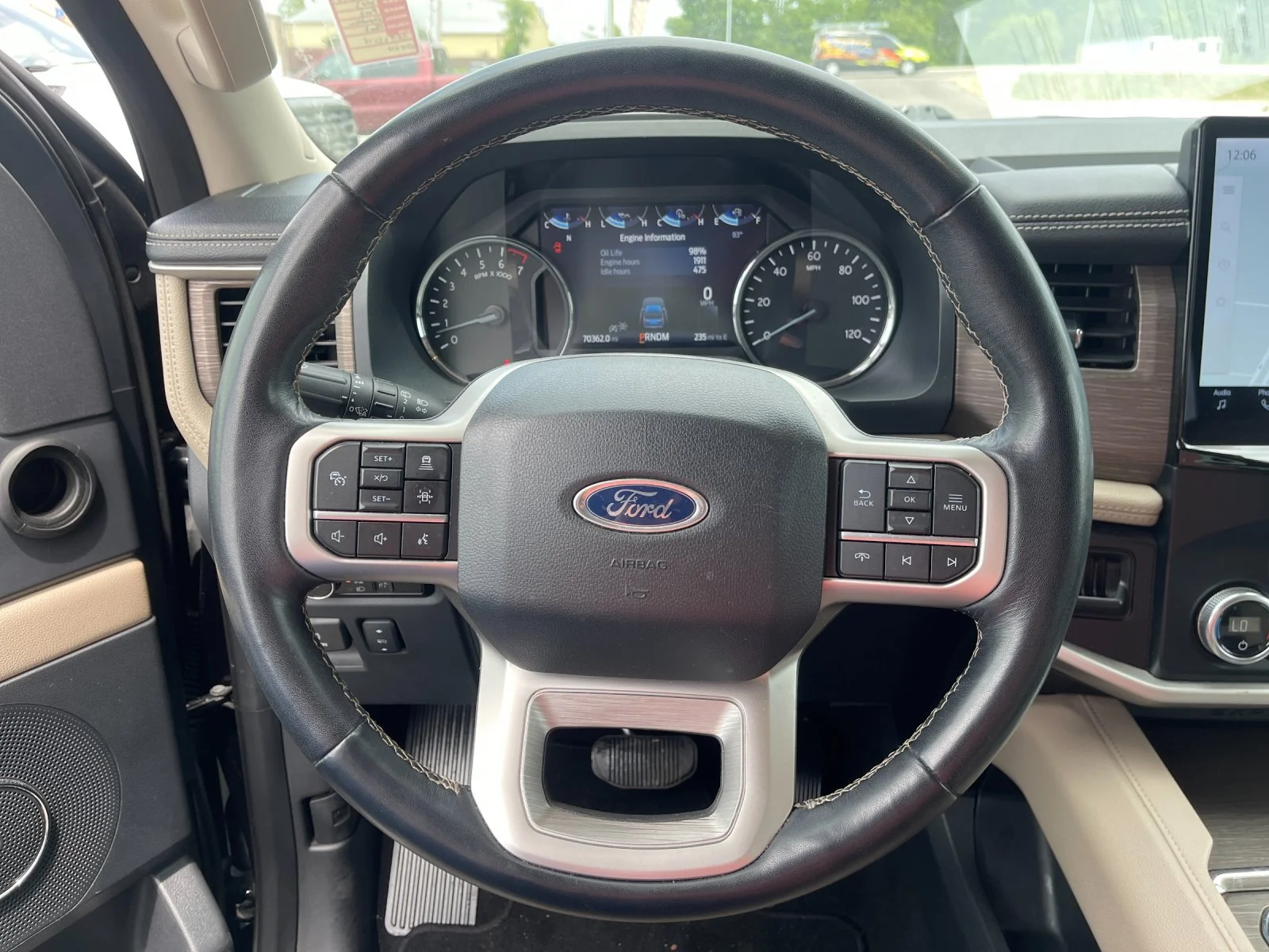 Used 2024 Black Ford Limited image 28