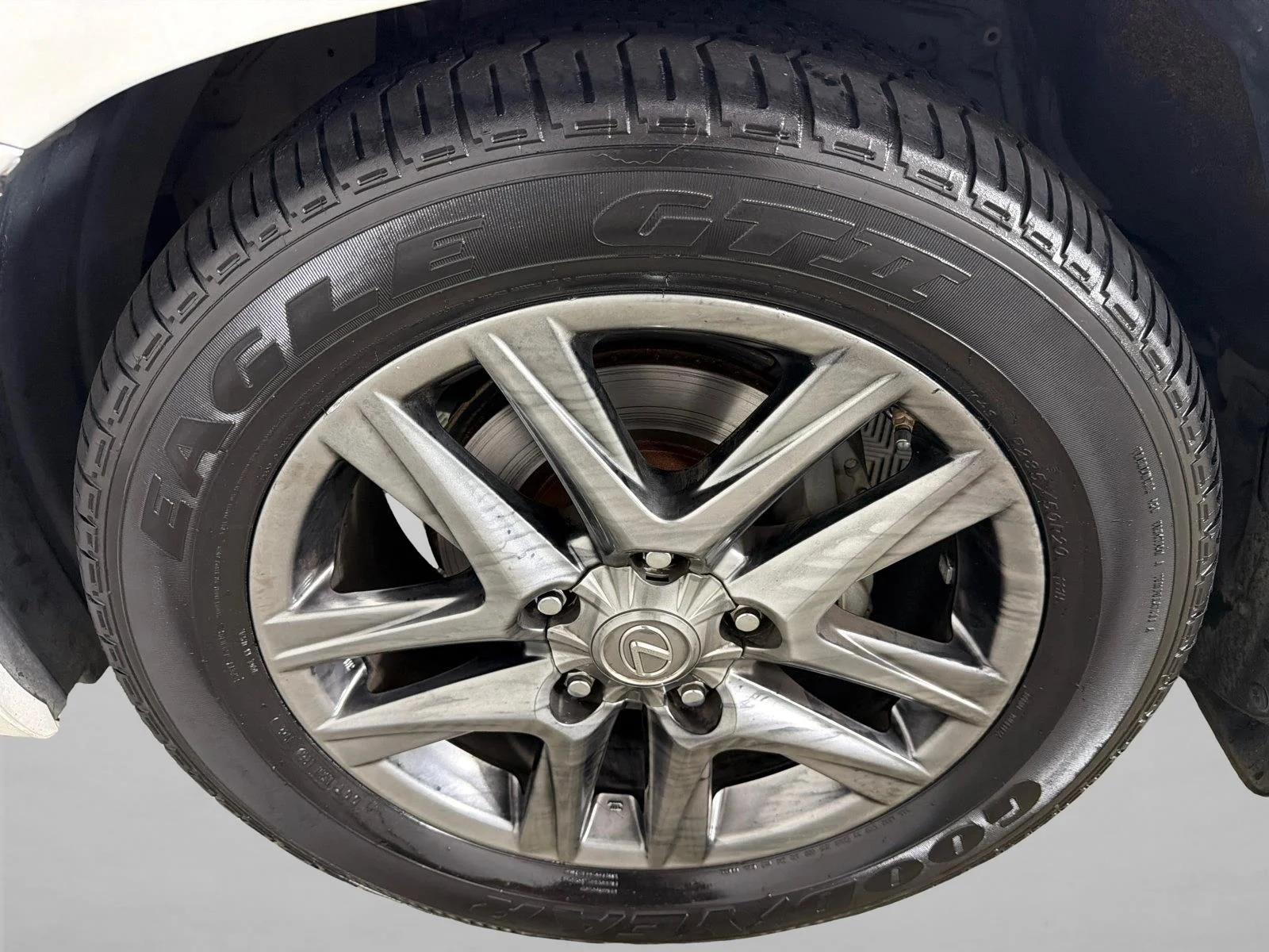 Used 2013 Starfire Pearl Lexus  image 13