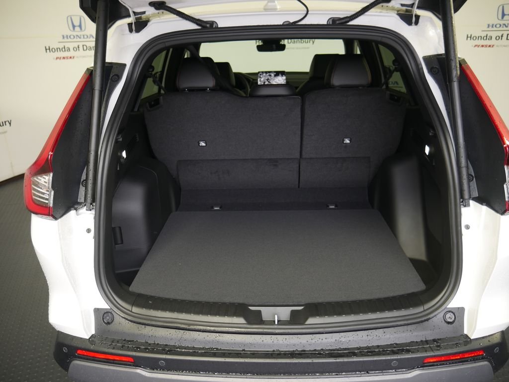 New 2026 Platinum White Pearl Honda AWD Sport Touring Hybrid image 5
