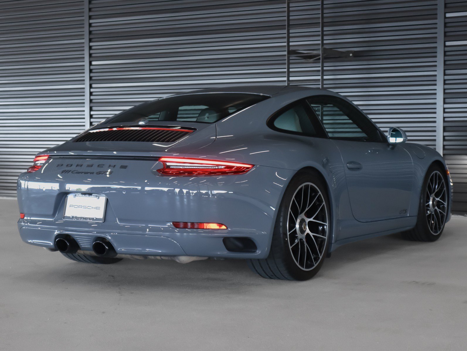 Used 2017 Graphite Blue Metallic Porsche Carrera GTS Coupe image 11